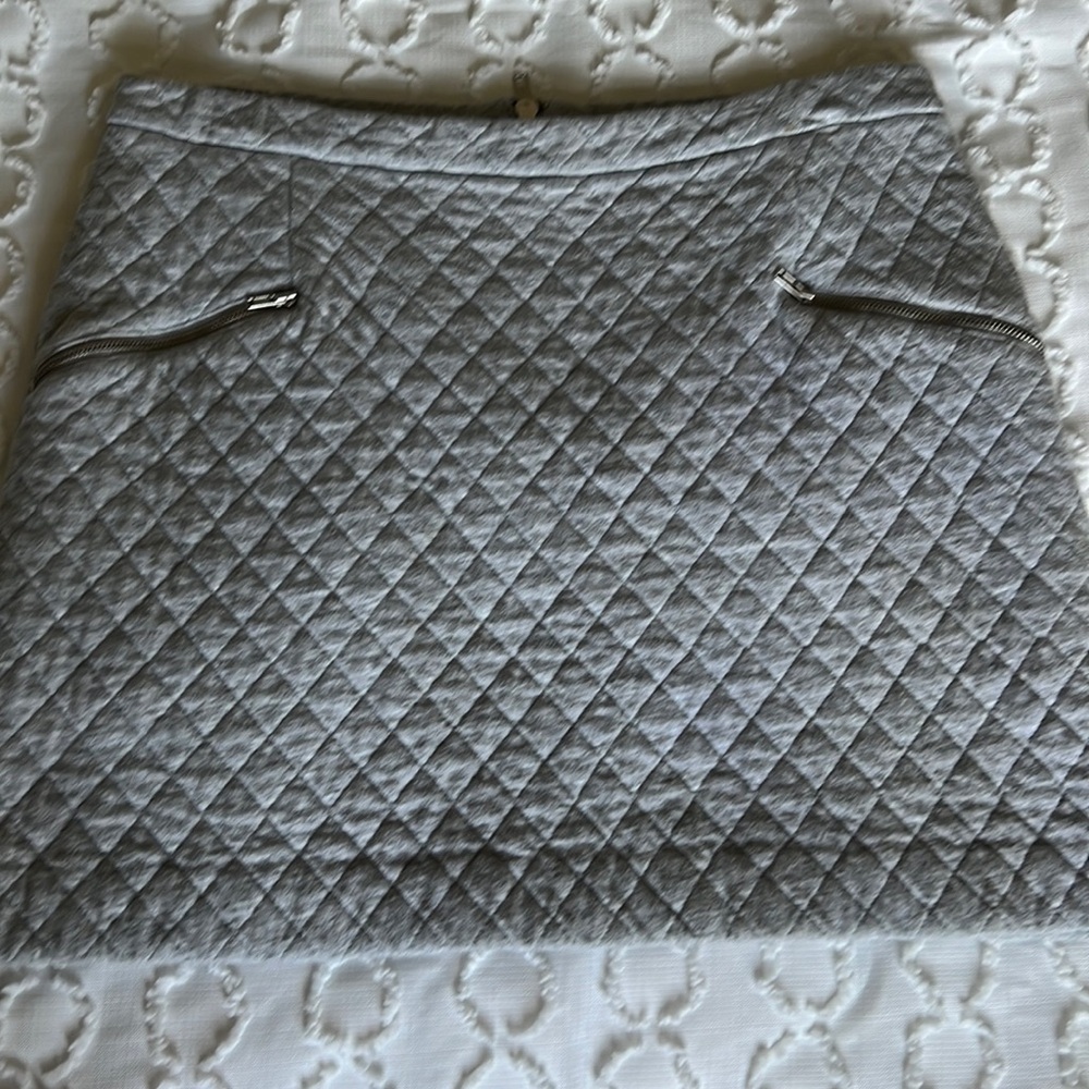 Hinge skirt!